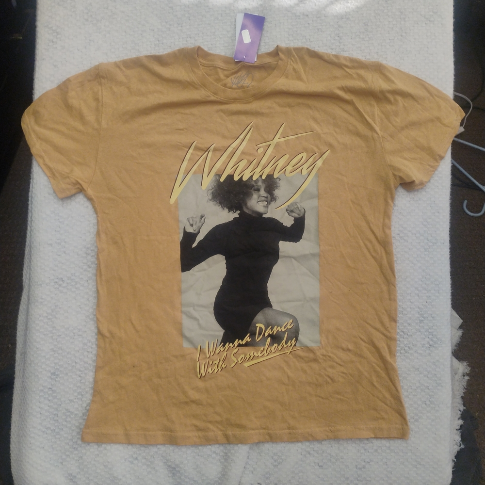 NWT Whitney Houston Women’s T-Shirt XL Gold Graphic Music Legend 90s Pop R&B 90s